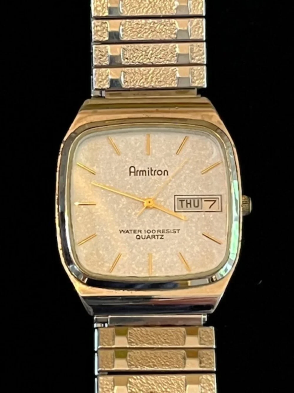 ARMITRON | Silver-tone Steel Stretch Band Men's Watch-NEW Battery